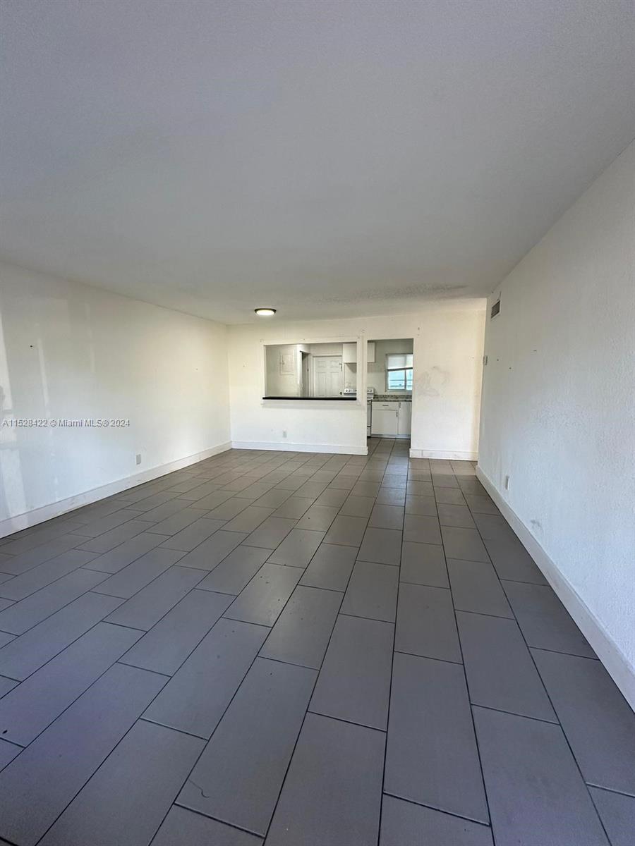 BROWARD PARK - Residential Lease