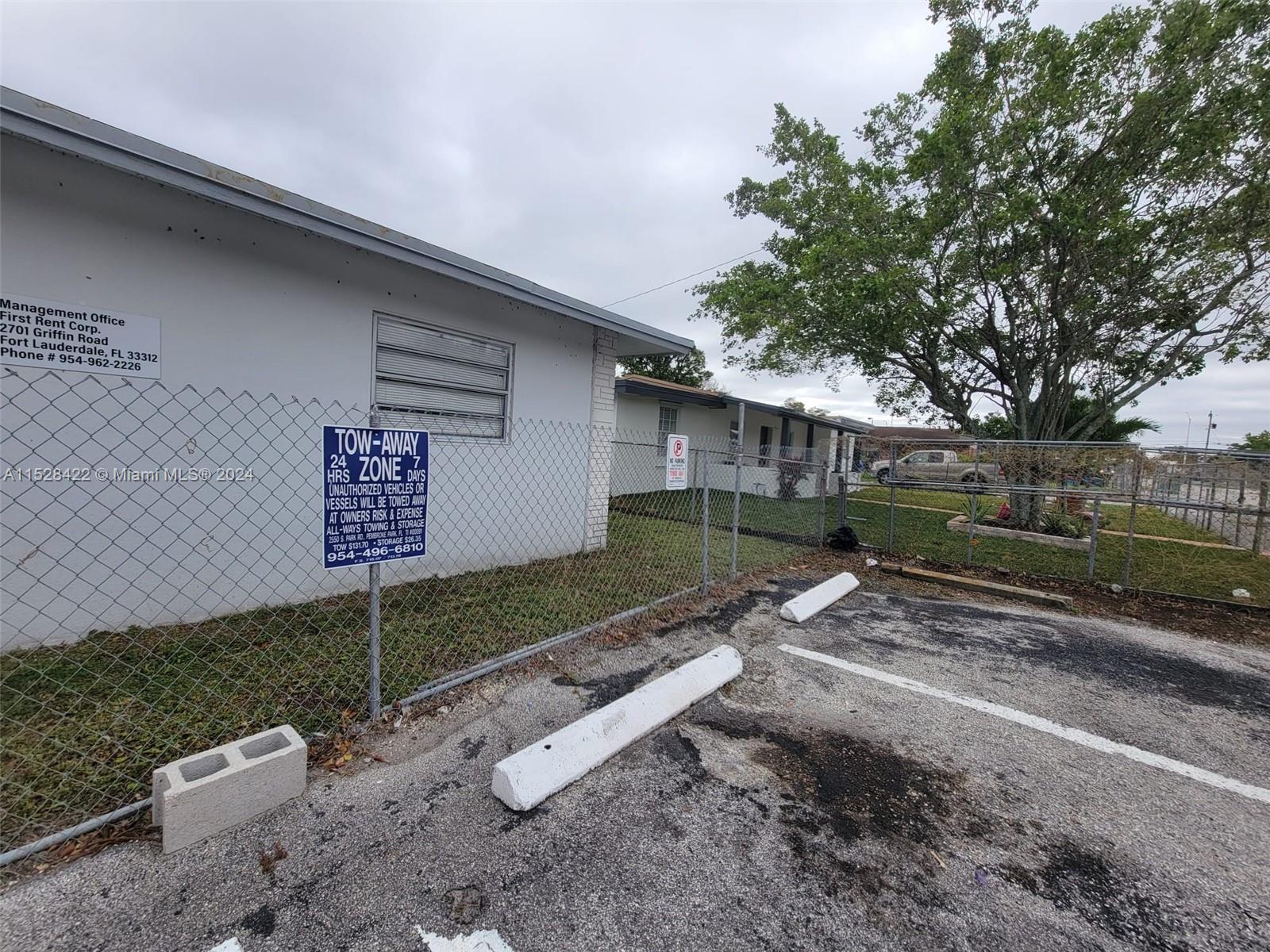 BROWARD PARK - Residential Lease