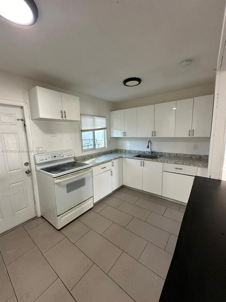 BROWARD PARK - Residential Lease