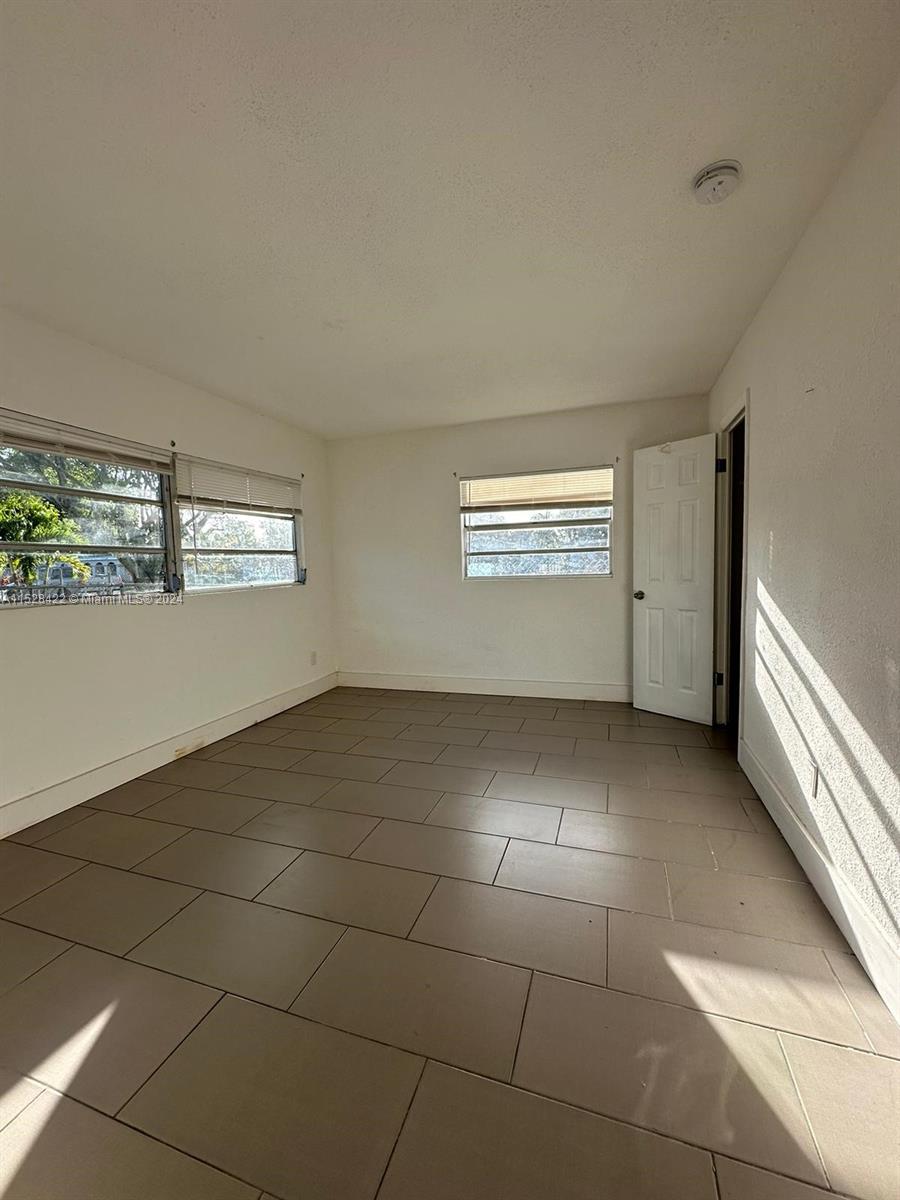 BROWARD PARK - Residential Lease