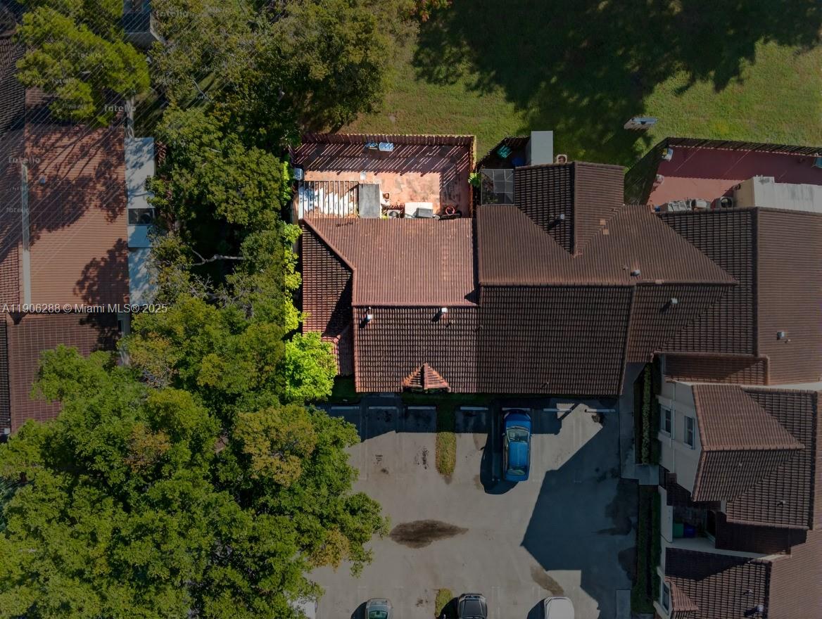 VILLA HOMES AT THE MOORS - Residential