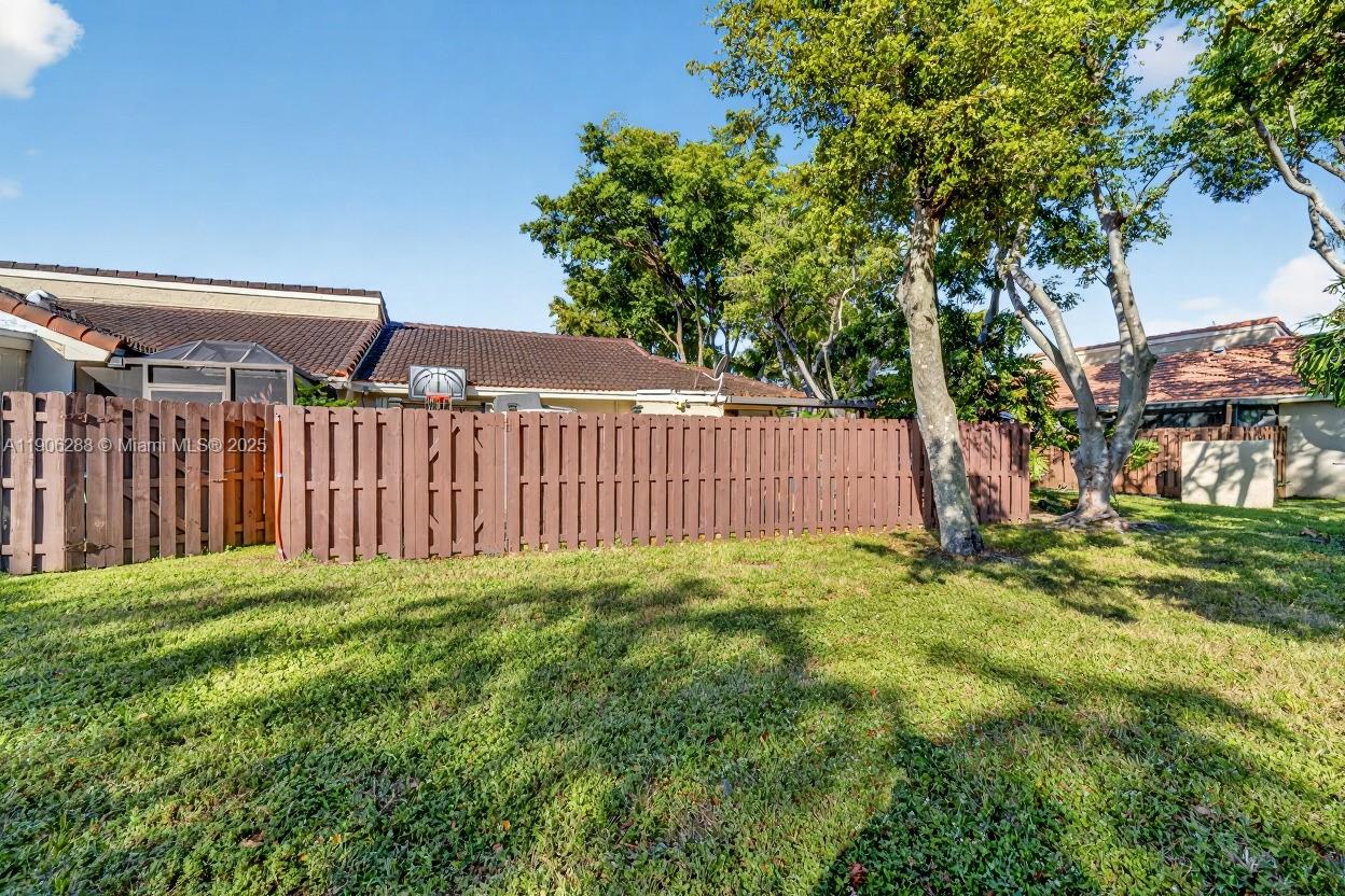 VILLA HOMES AT THE MOORS - Residential