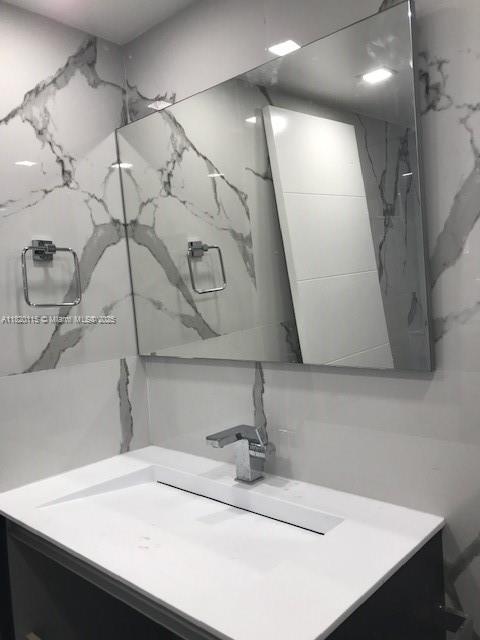 ARLEN HOUSE EAST CONDO - Residential