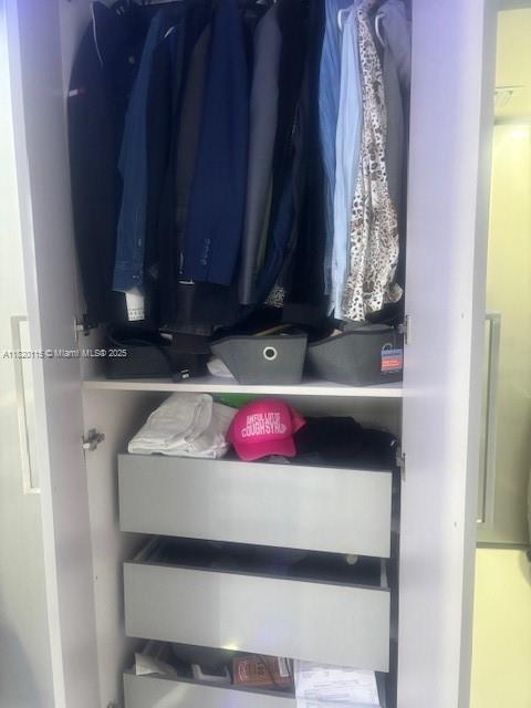 ARLEN HOUSE EAST CONDO - Residential