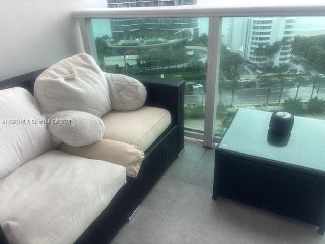 ARLEN HOUSE EAST CONDO - Residential