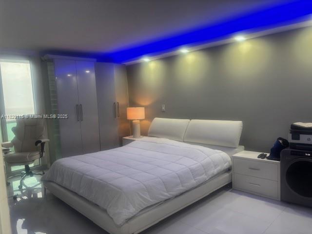 ARLEN HOUSE EAST CONDO - Residential