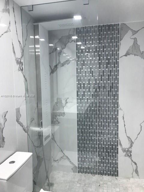 ARLEN HOUSE EAST CONDO - Residential