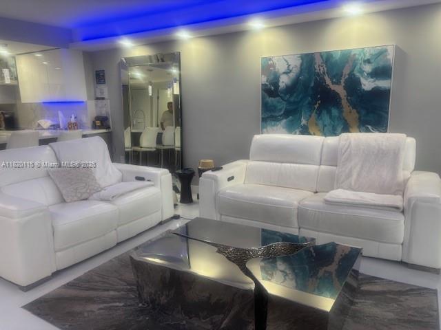 ARLEN HOUSE EAST CONDO - Residential