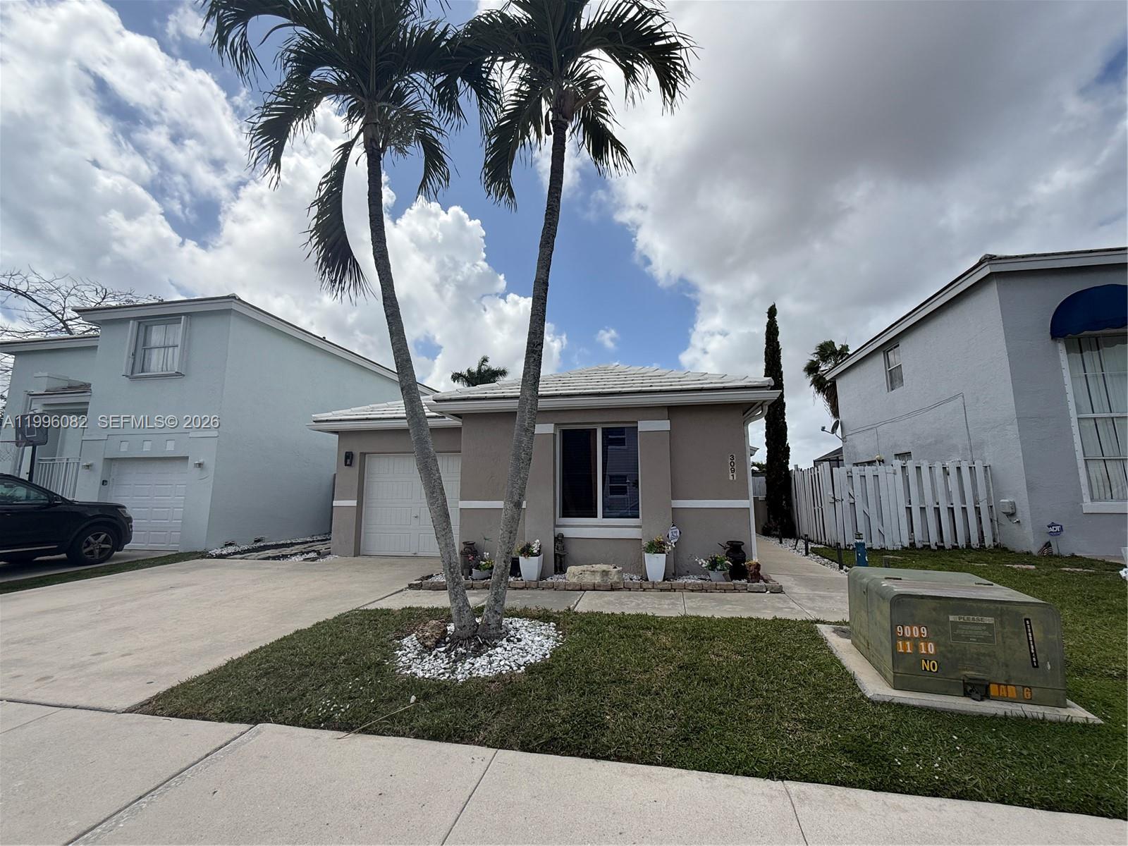 CORAL BAY / The Cape - Residential
