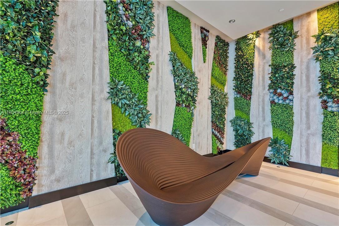 PARAMOUNT MIAMI WORLDCENT - Residential