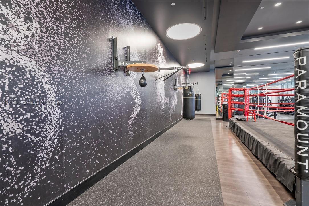 PARAMOUNT MIAMI WORLDCENT - Residential