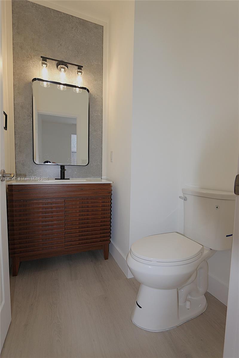 SORRENTO TOWNHOMES - Residential