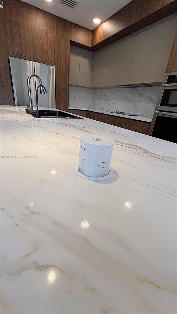 SORRENTO TOWNHOMES - Residential