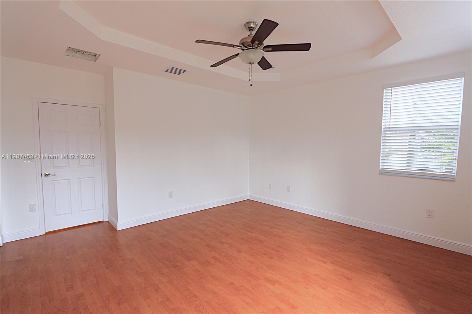 SORRENTO TOWNHOMES - Residential