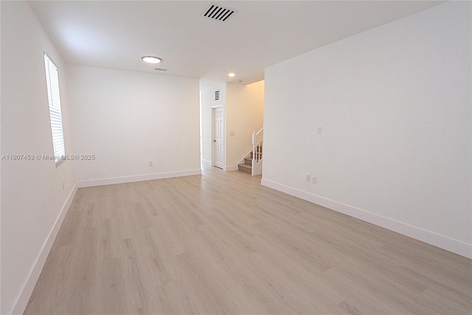 SORRENTO TOWNHOMES - Residential