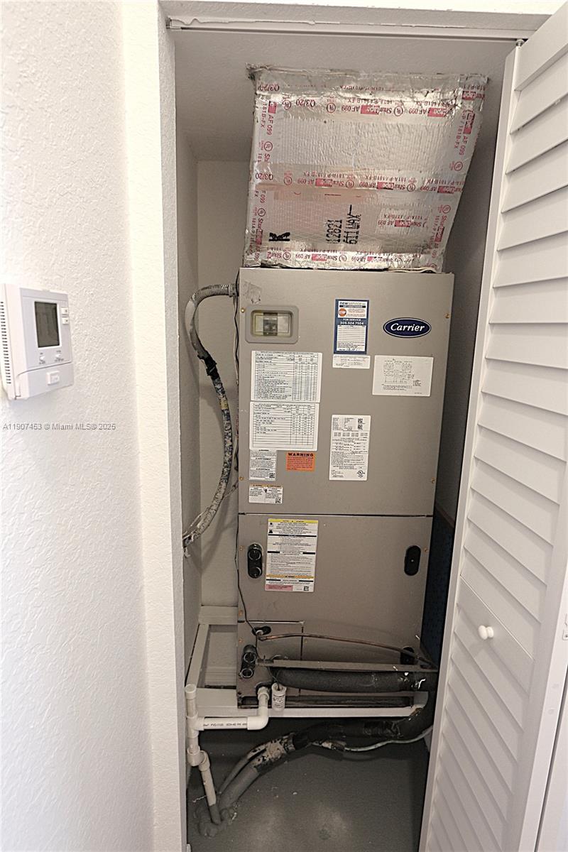 SORRENTO TOWNHOMES - Residential