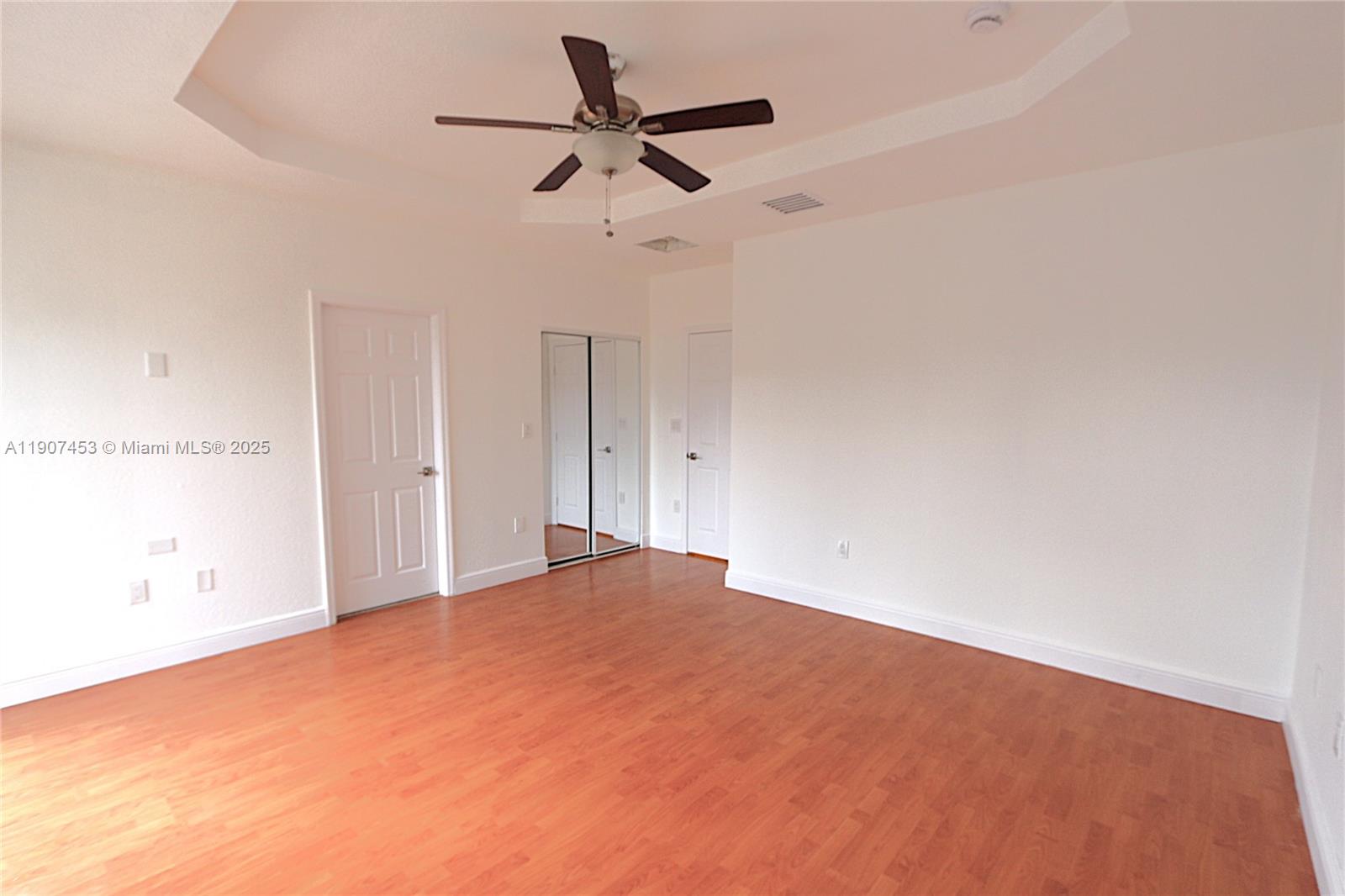 SORRENTO TOWNHOMES - Residential