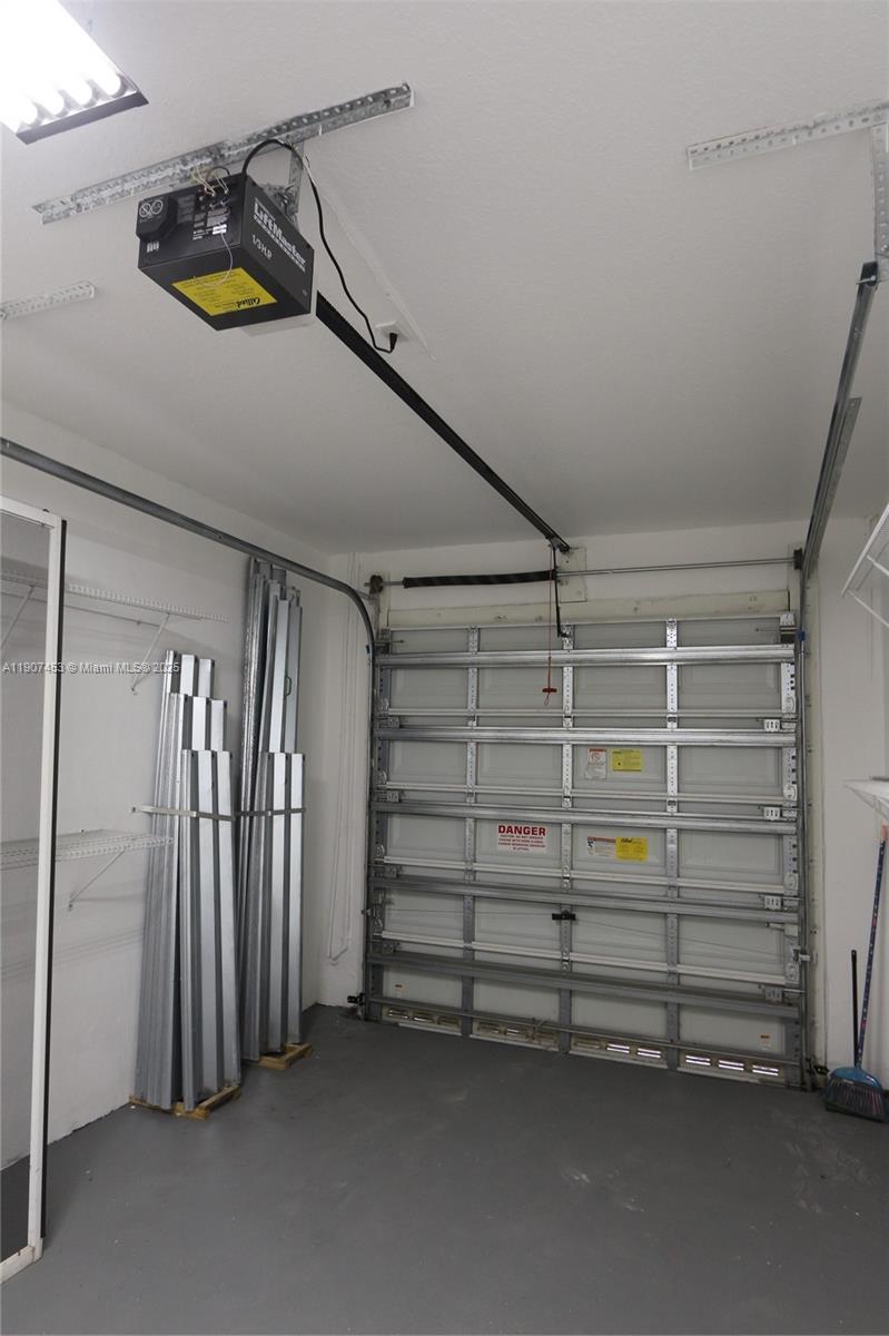 SORRENTO TOWNHOMES - Residential