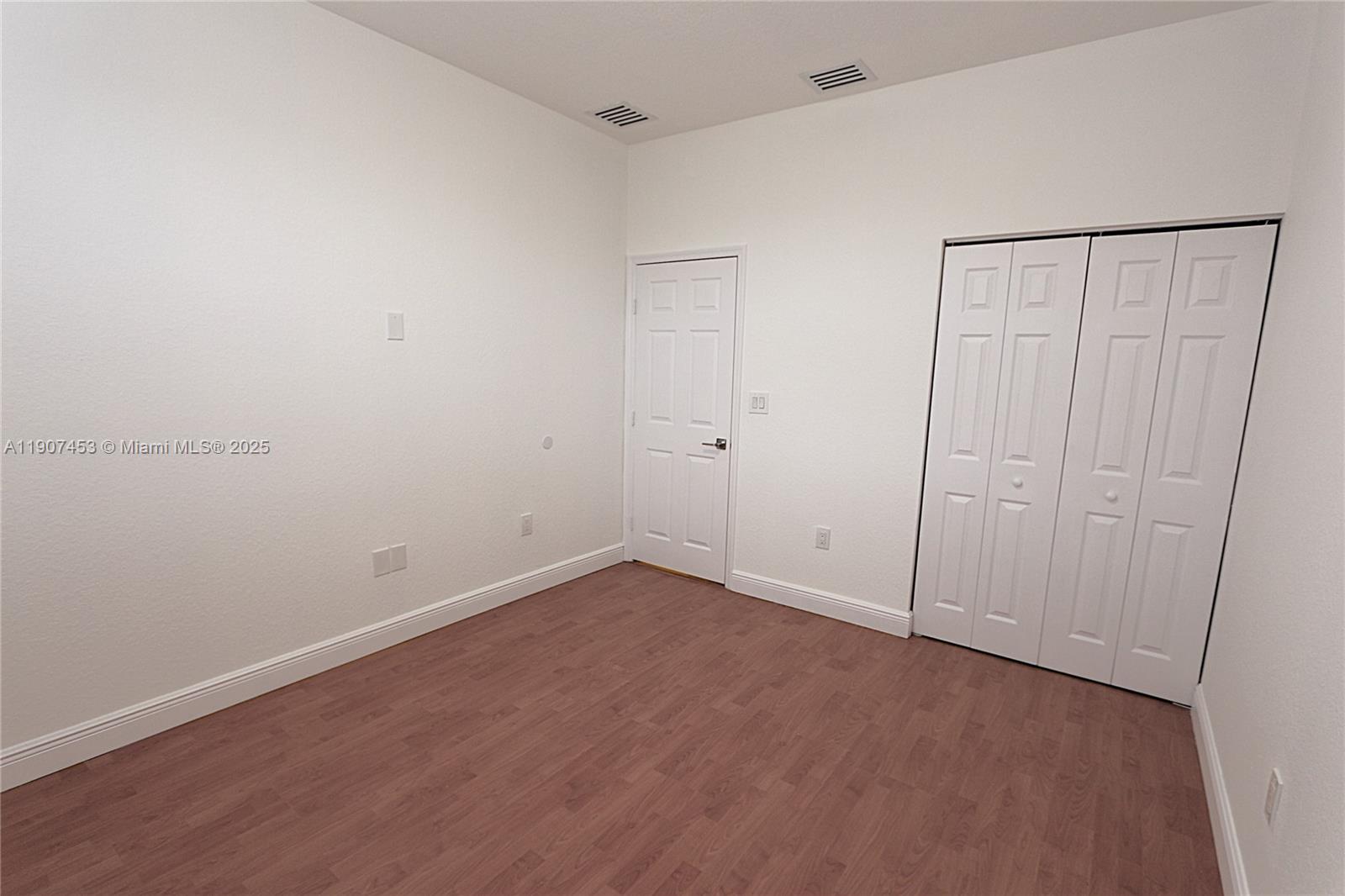 SORRENTO TOWNHOMES - Residential