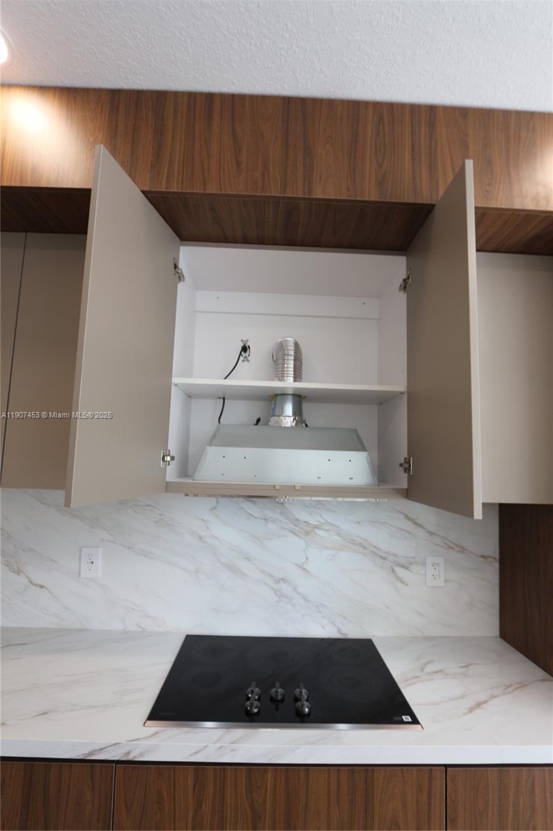 SORRENTO TOWNHOMES - Residential