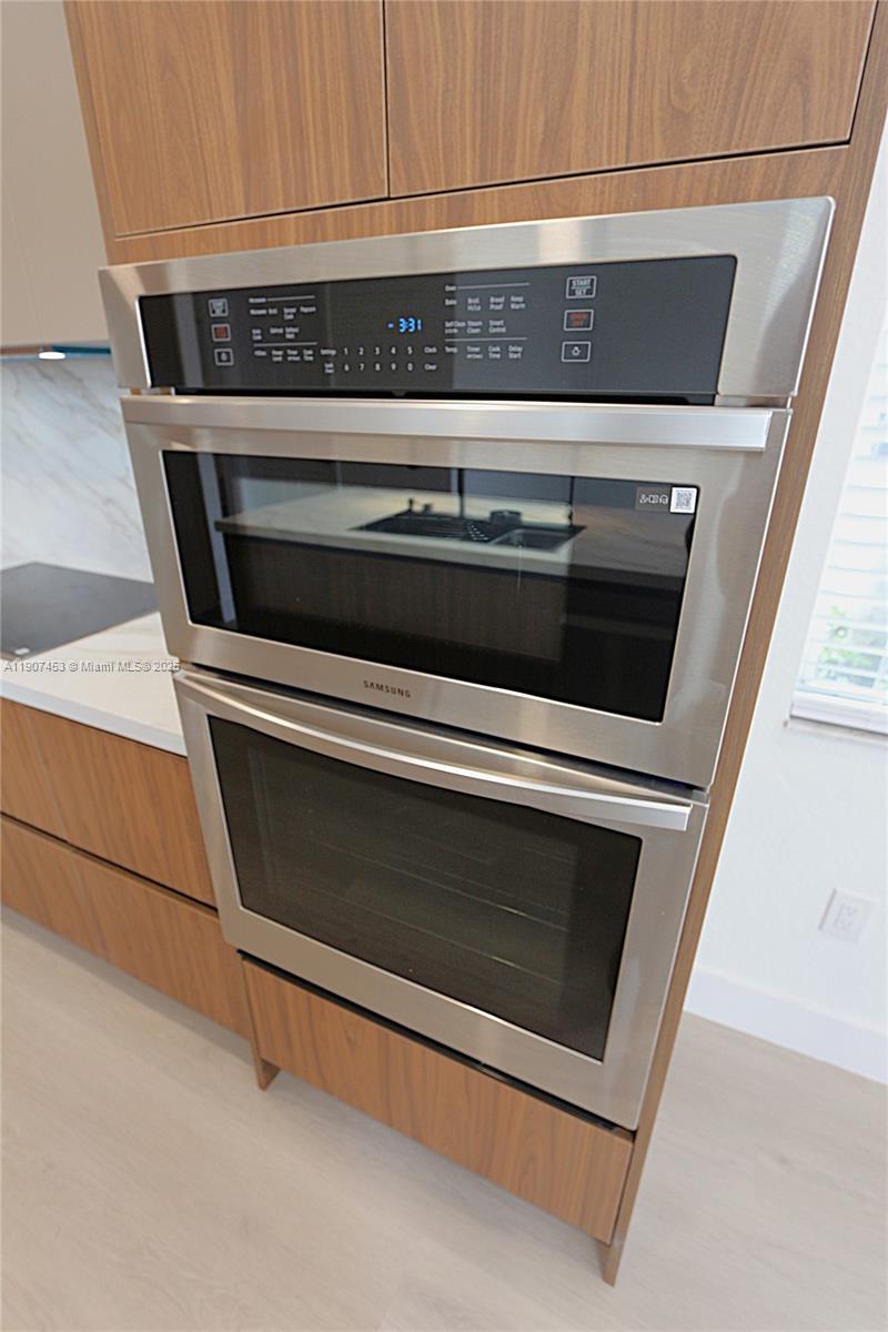 SORRENTO TOWNHOMES - Residential