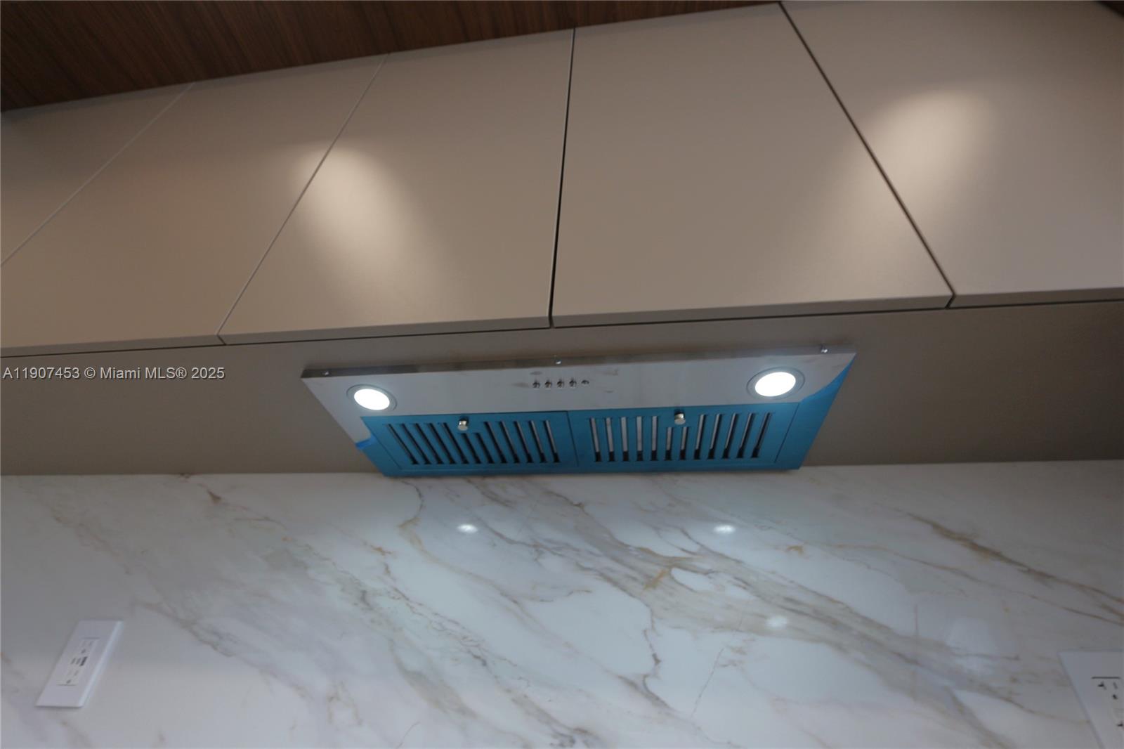 SORRENTO TOWNHOMES - Residential