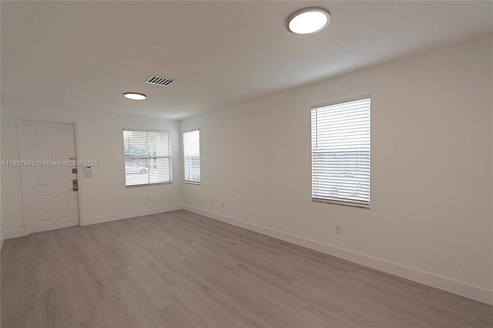 SORRENTO TOWNHOMES - Residential