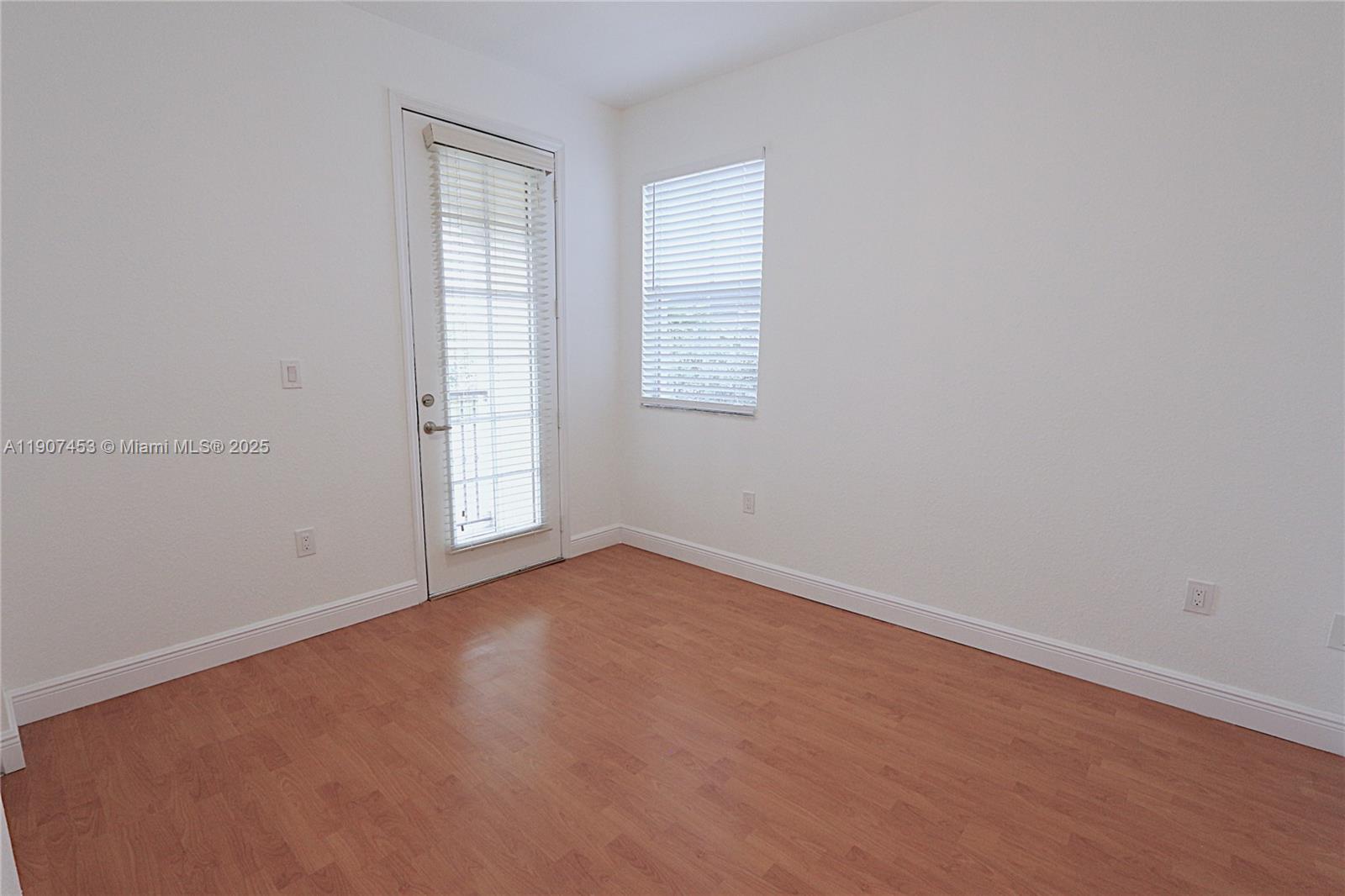 SORRENTO TOWNHOMES - Residential