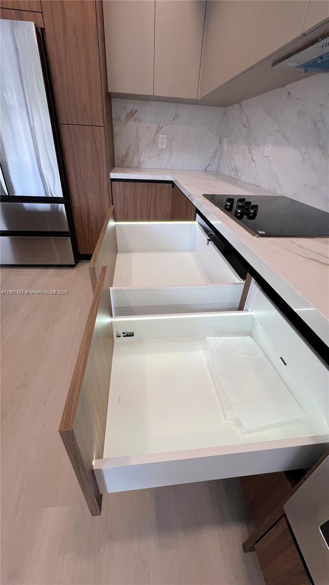 SORRENTO TOWNHOMES - Residential