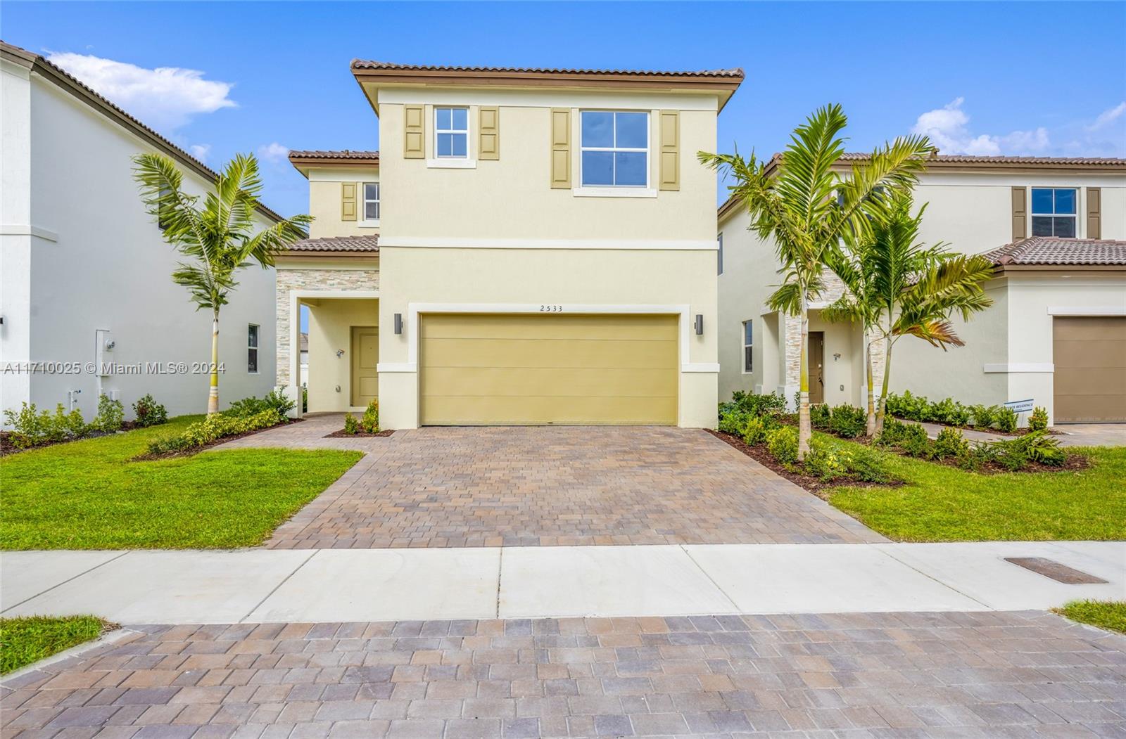 Rental Property at 2533 Se, Homestead, Miami-Dade County, Florida - Bedrooms: 3 
Bathrooms: 3  - $3,000 MO.