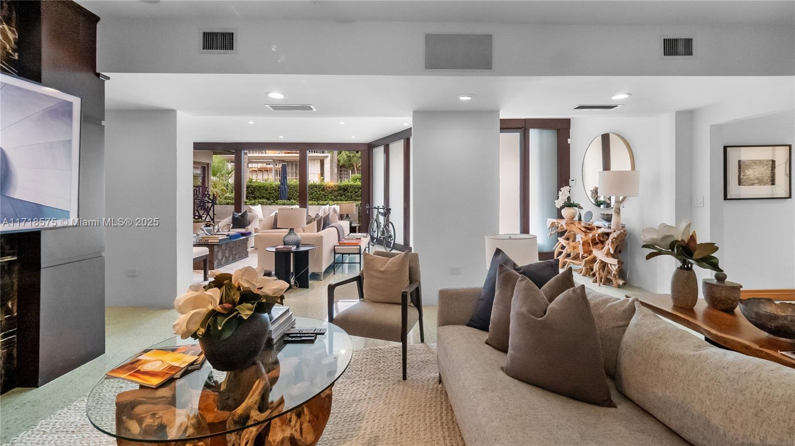 RIVO ALTO AMD - Residential