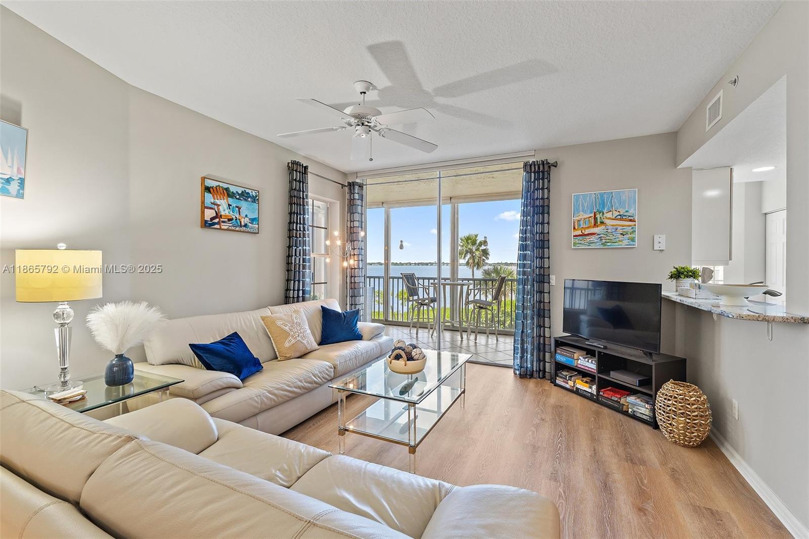 5700 NE Island Cove Way 4206