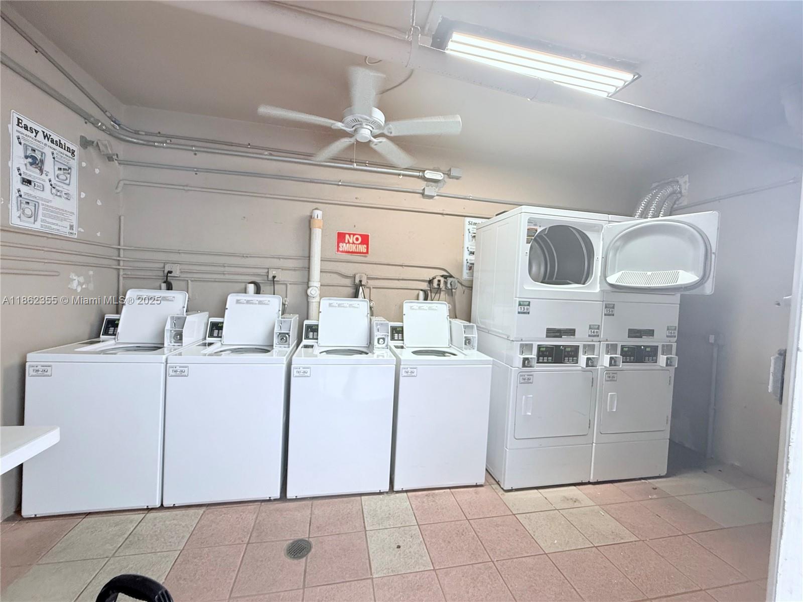 SANTONA CONDO - Residential