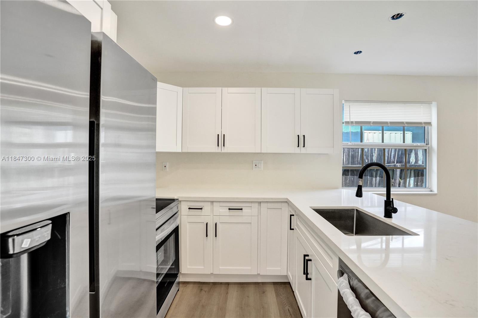 SUNRISE GOLF VILLAGE SEC - Residential