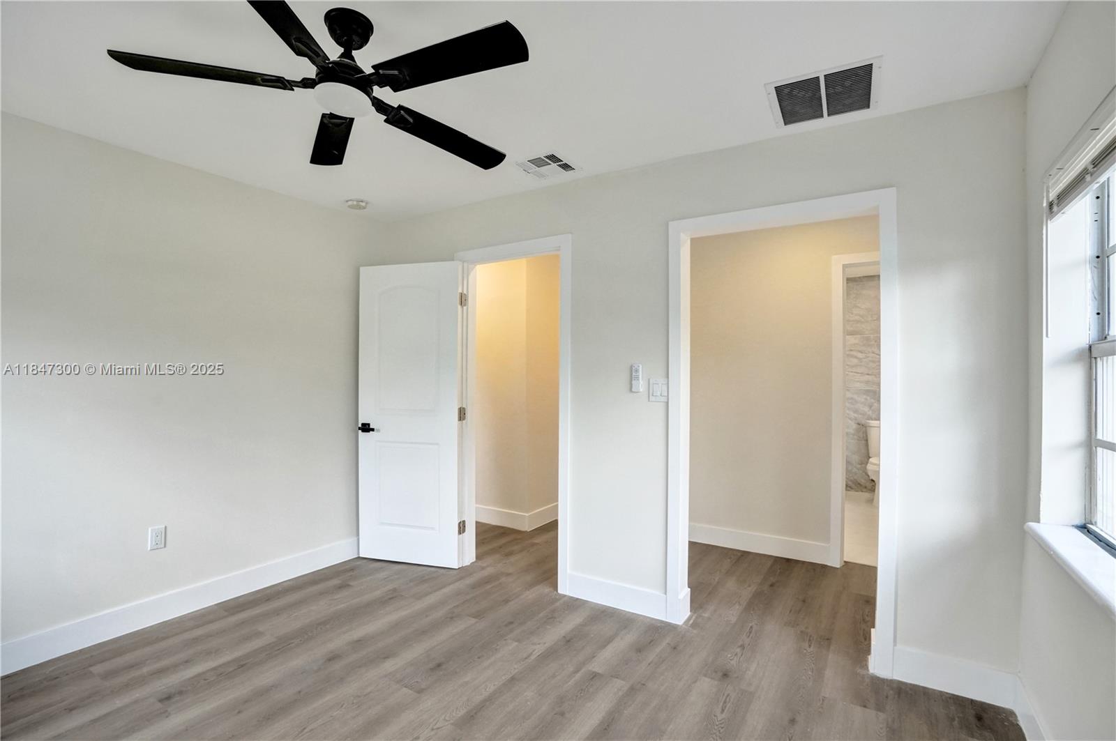 SUNRISE GOLF VILLAGE SEC - Residential