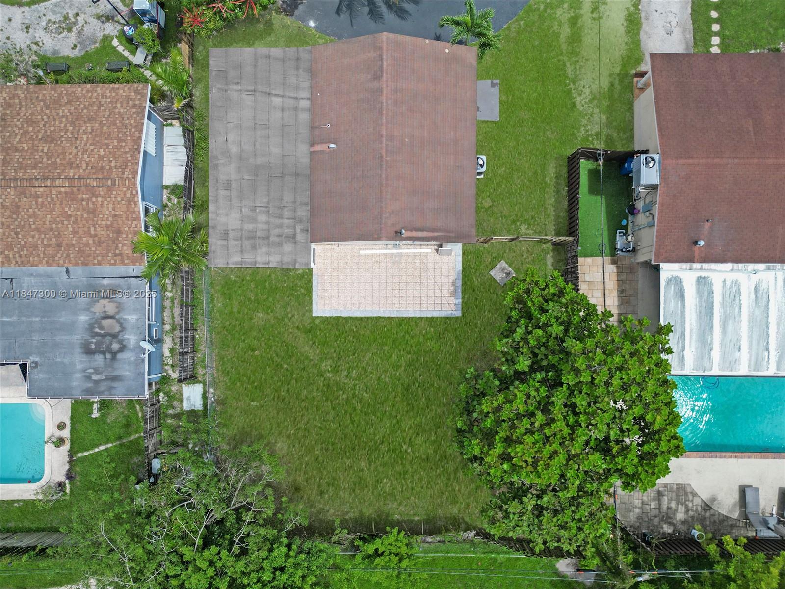 SUNRISE GOLF VILLAGE SEC - Residential