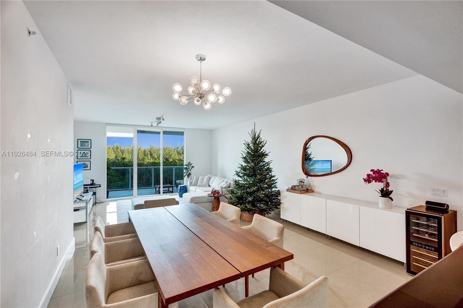 THE OAKS I CONDO - Residential