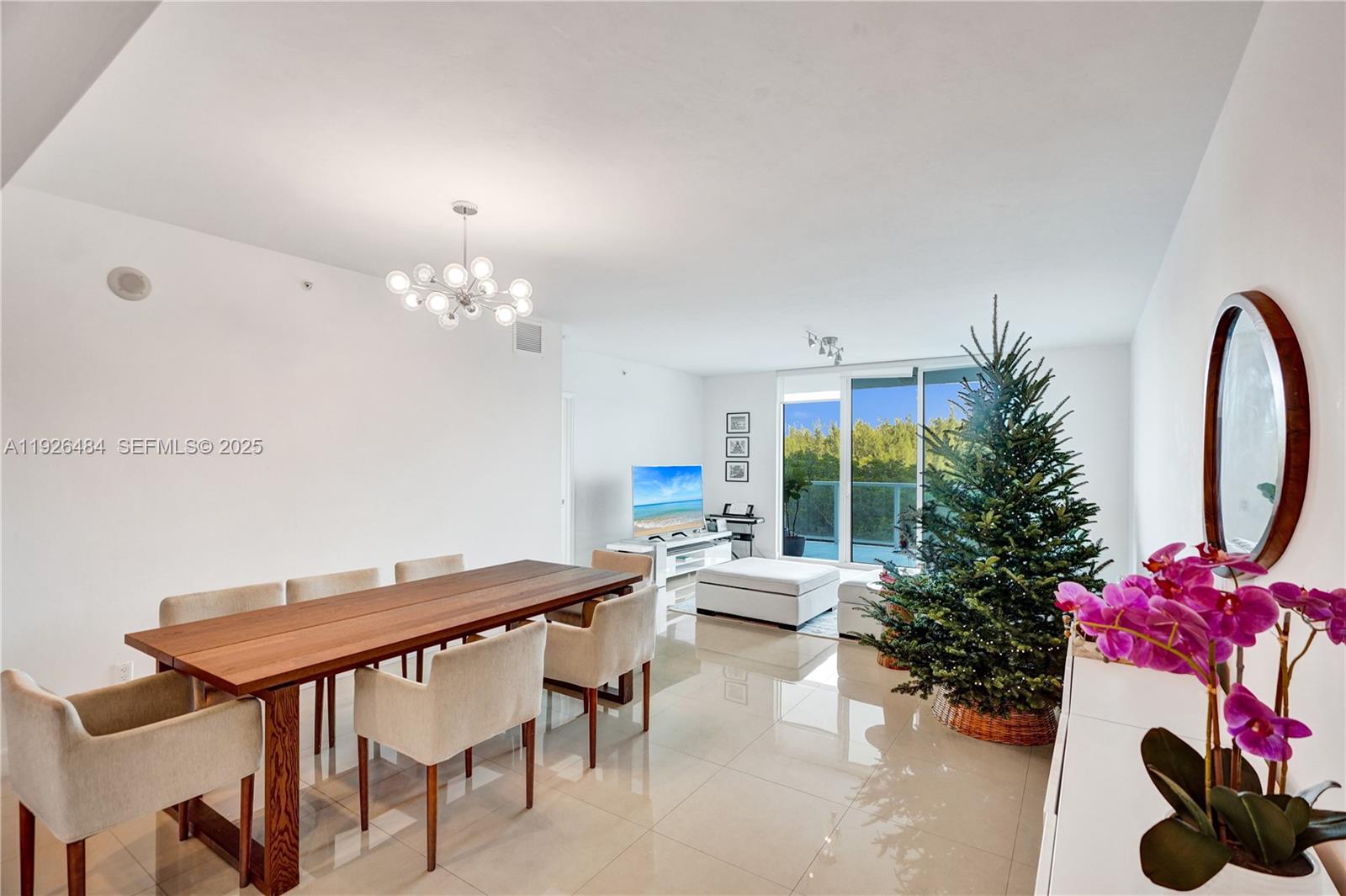 THE OAKS I CONDO - Residential