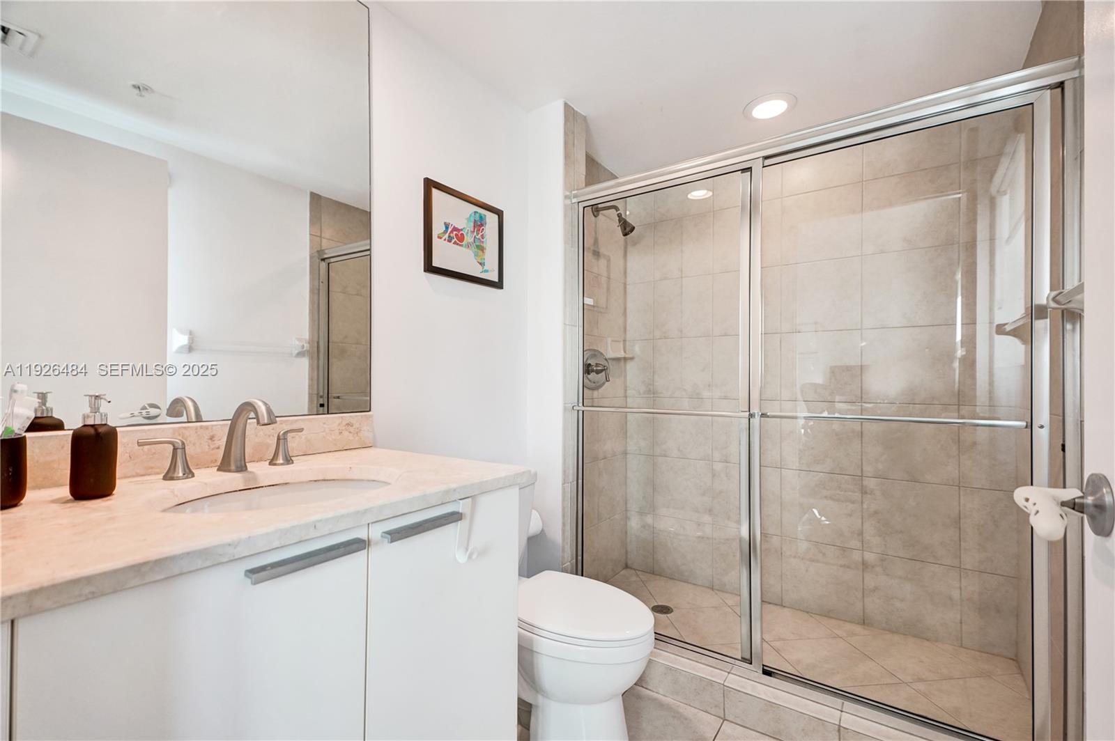 THE OAKS I CONDO - Residential