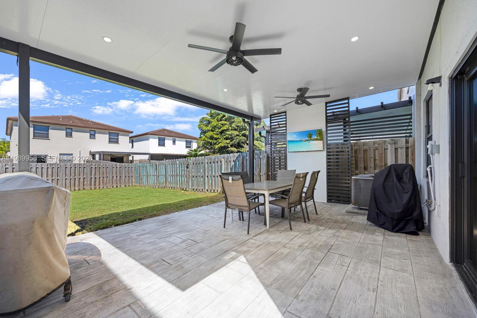 CAMPO BELLO - Residential