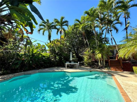 A home in Pinecrest