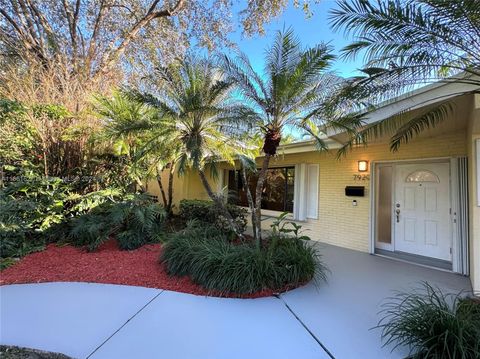 A home in Pinecrest