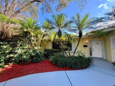 A home in Pinecrest