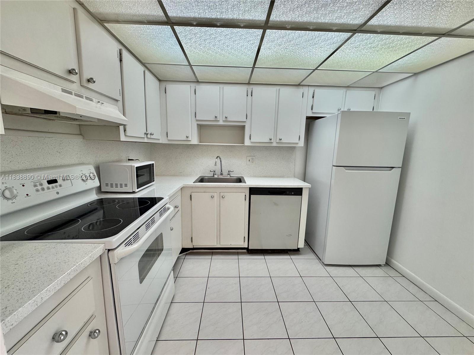 1300 NE Miami Gardens Dr 219E