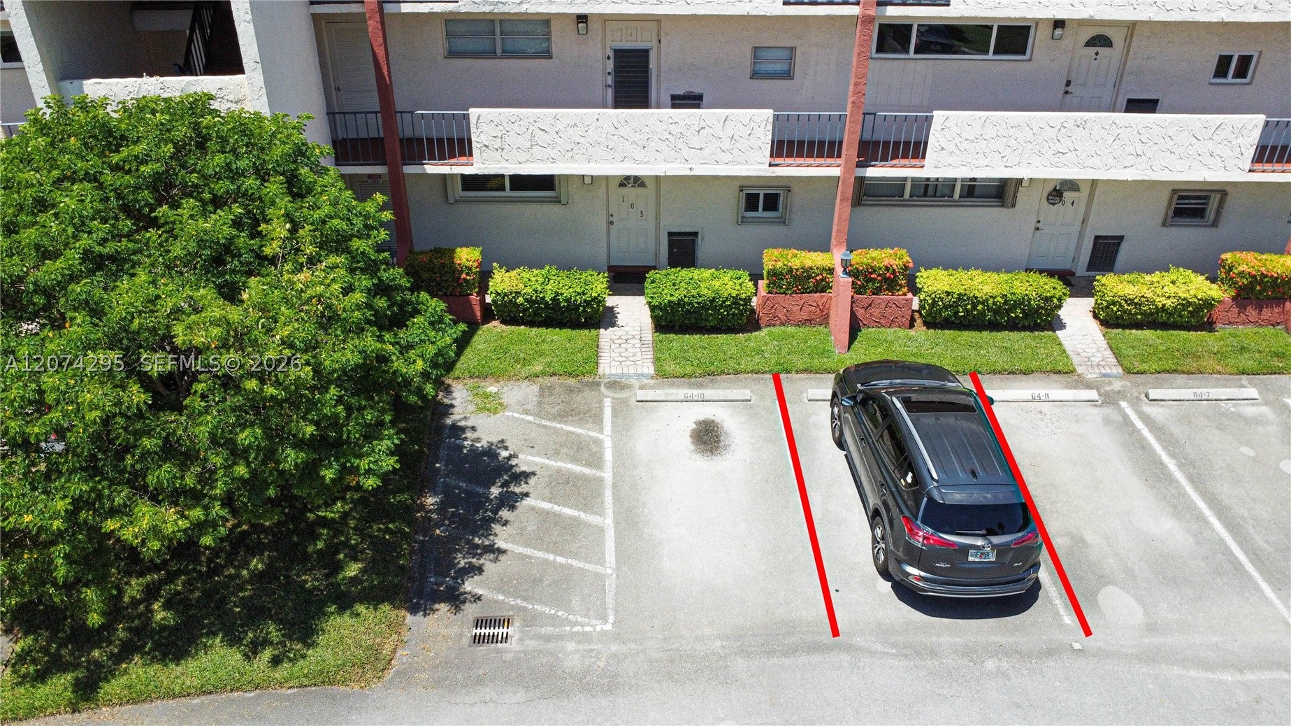 300 S Hollybrook Dr 105