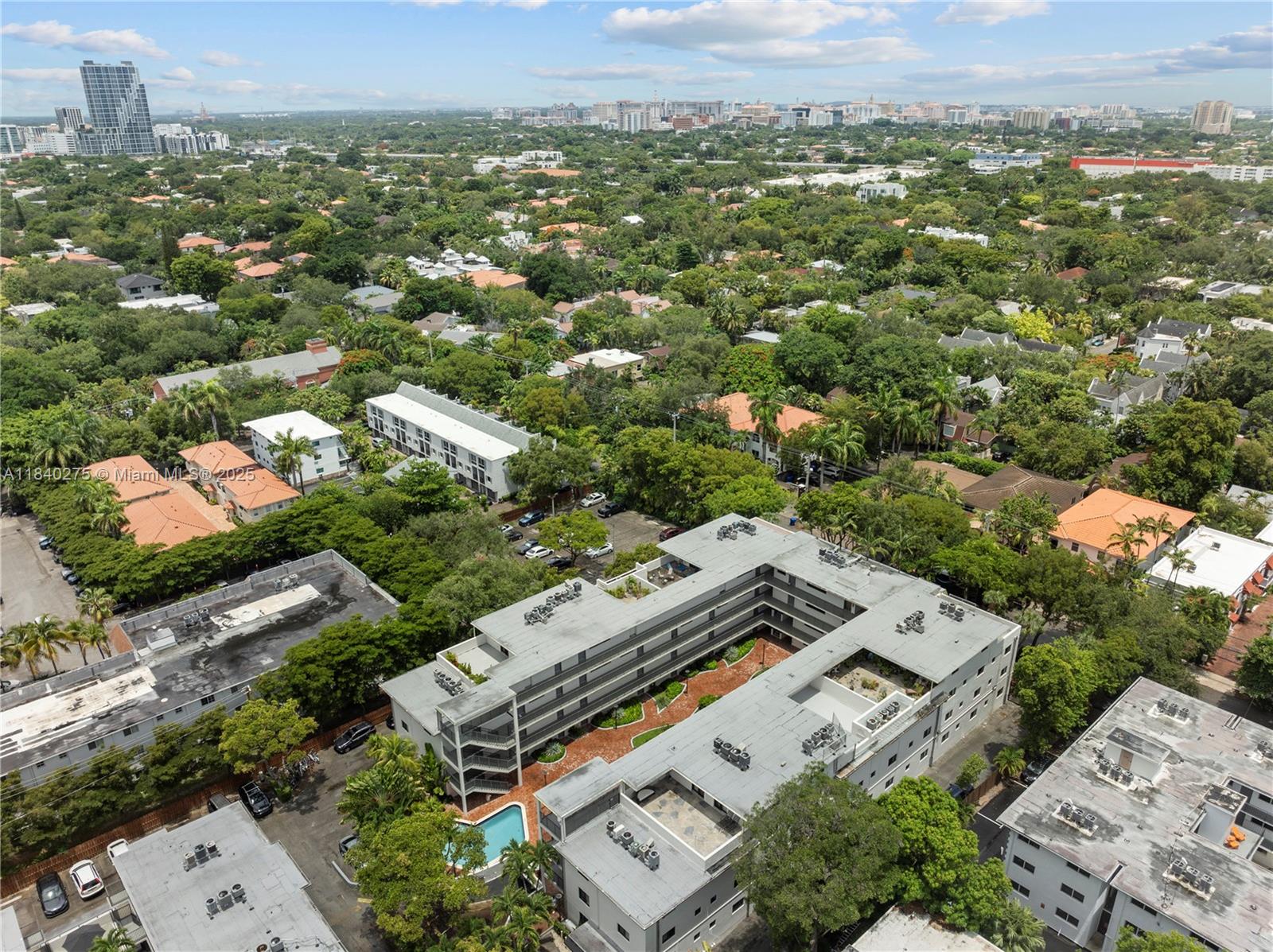 COURTYARDS OF THE GROVE C - Residential