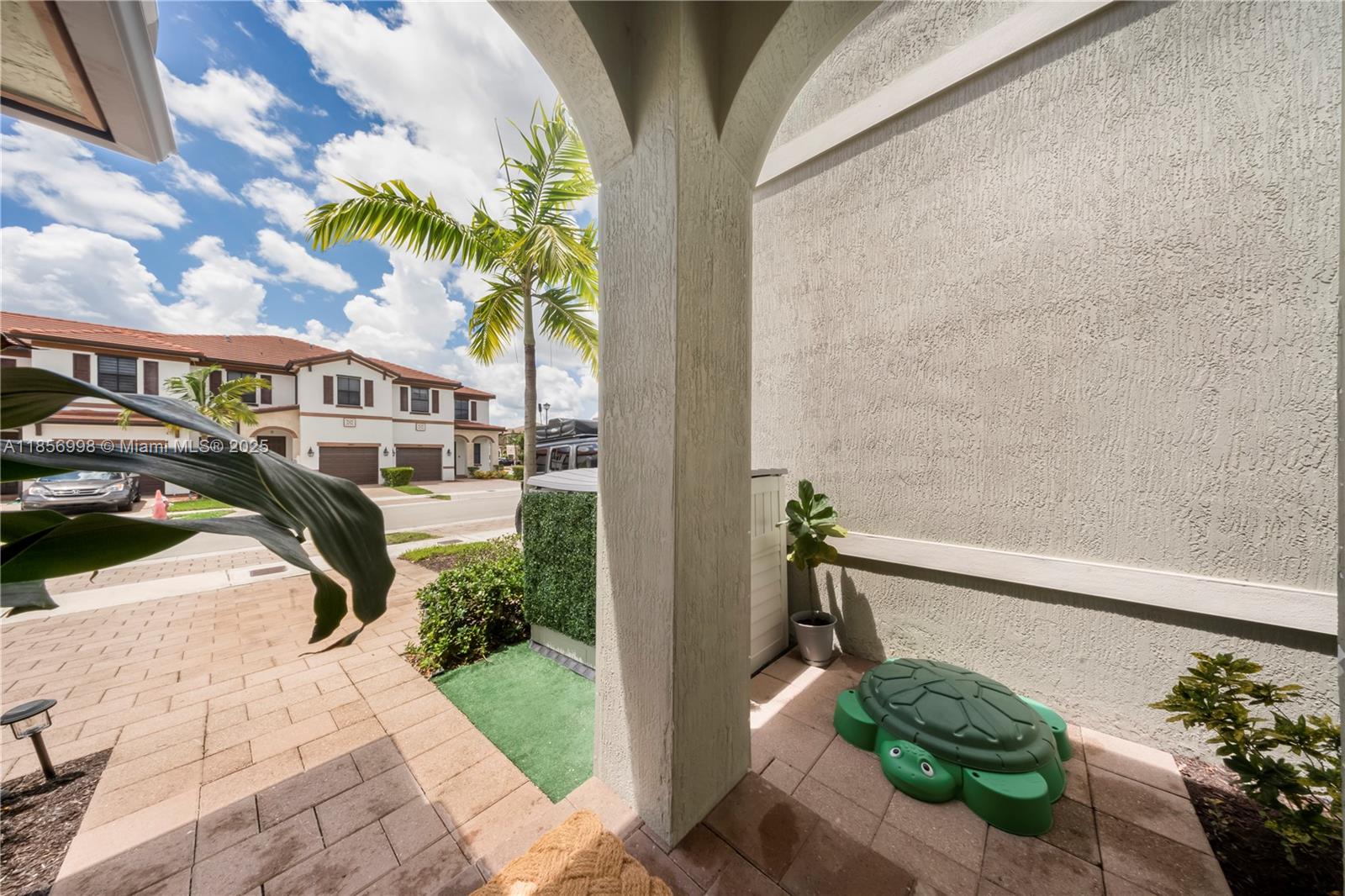 AQUABELLA SECTION TWO - Residential