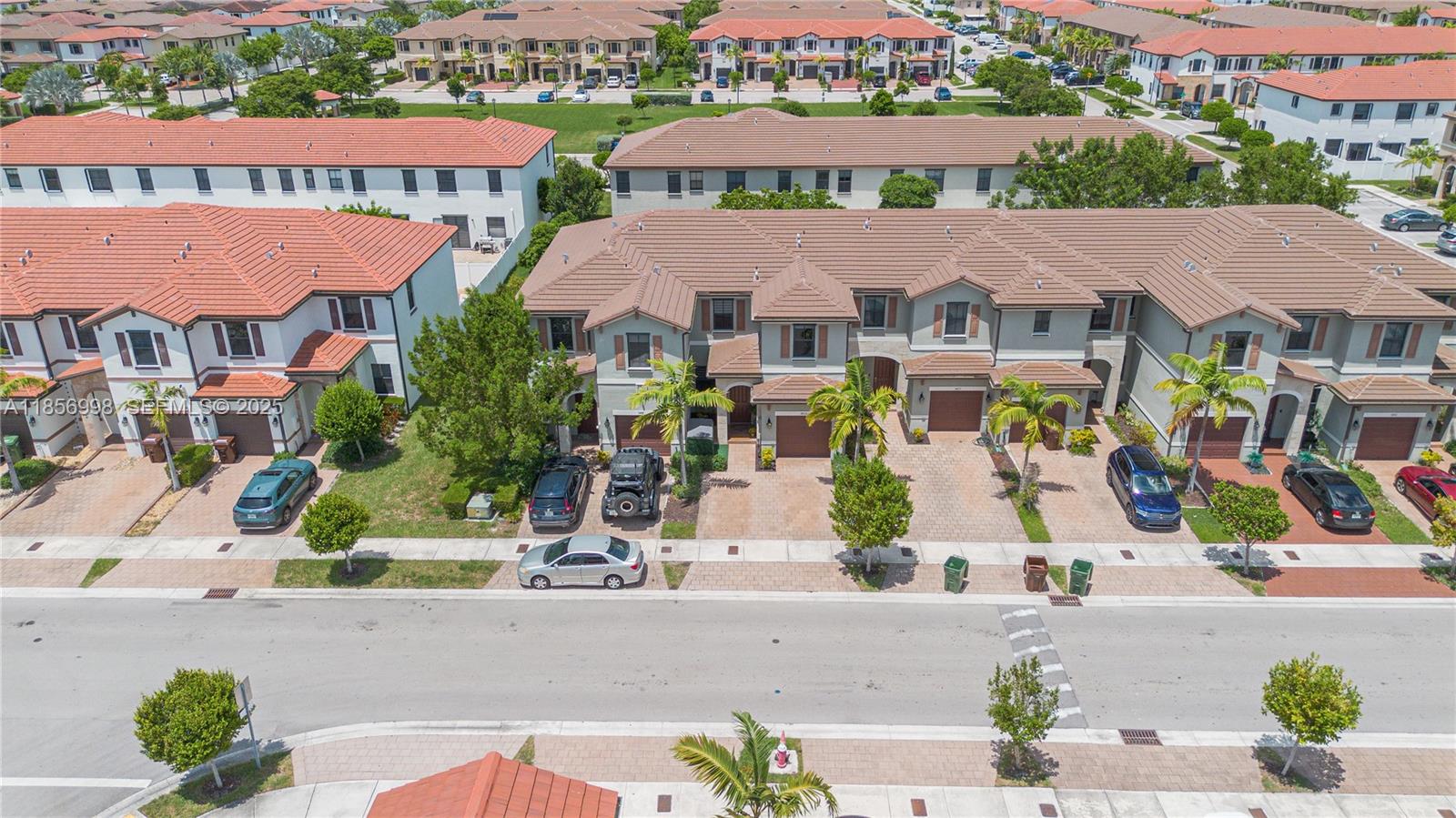 AQUABELLA SECTION TWO - Residential