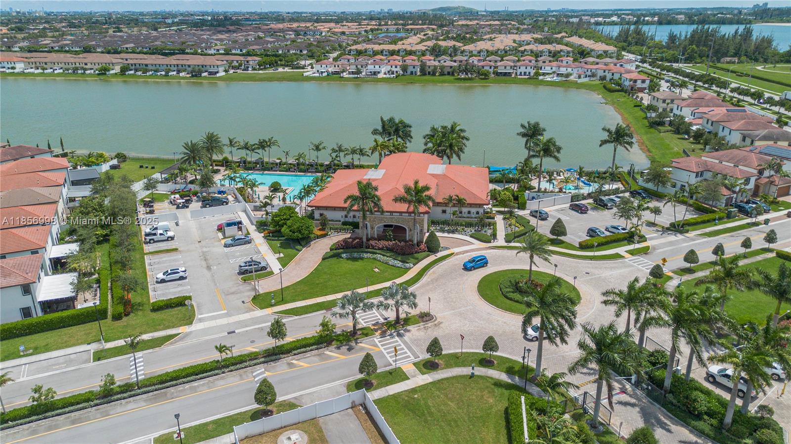 AQUABELLA SECTION TWO - Residential