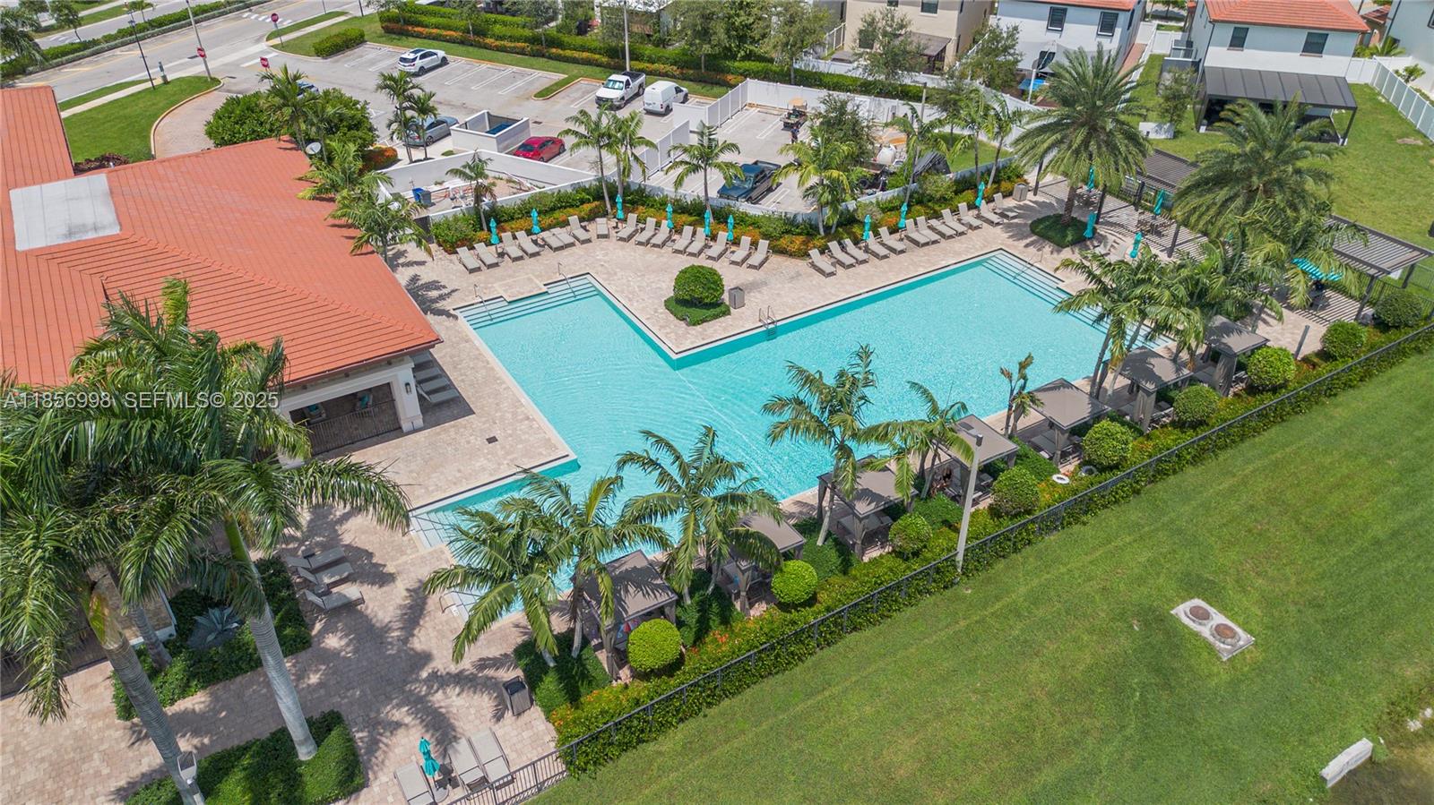 AQUABELLA SECTION TWO - Residential